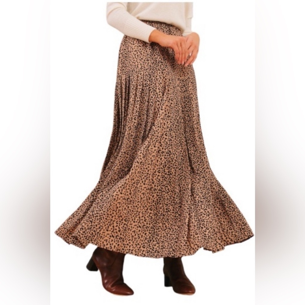 Tuckernuck Leopard Pleat Viola Skirt Maxi Drop Waist Size XXS